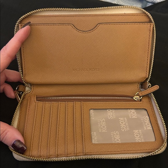 Michael Kors Lot of 5 **read description ** - Picture 8 of 14